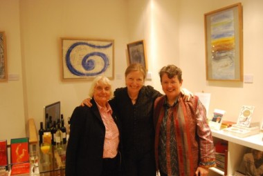 Maureen Duffy, Liz Mathews & Frances Bingham (photo by Peter Target)